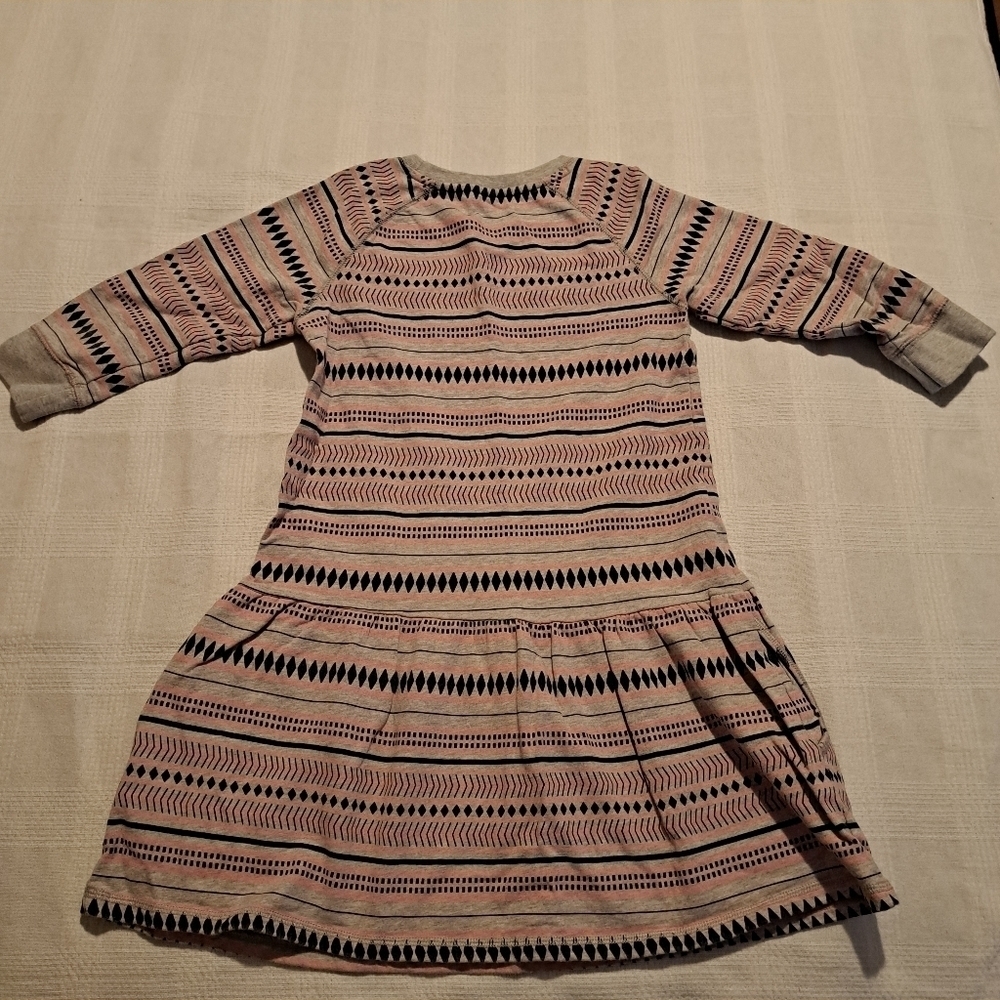 Crazy 8 girls size Large or 10/12 gray french terry tunic with pockets